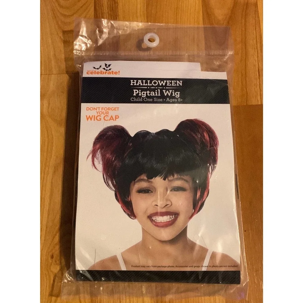 Pigtail Wig‎